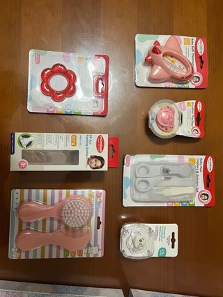 Lote de 7 artículos para bebé