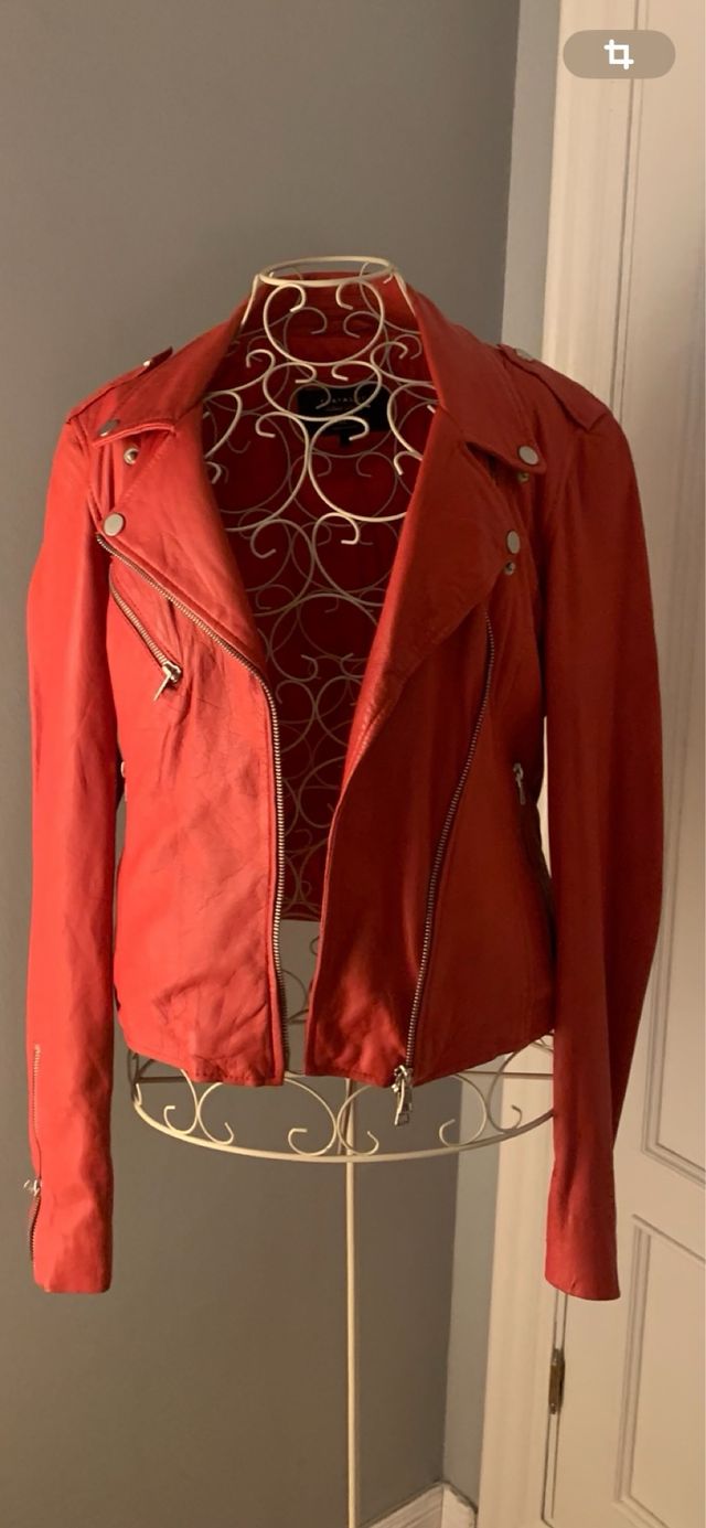 Cazadora Piel Roja Zara Talla L