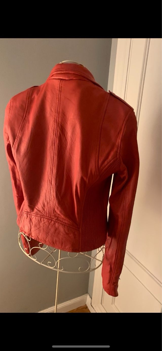 Cazadora Piel Roja Zara Talla L