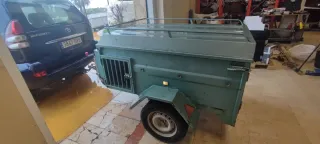 Remolque perros con freno de inercia