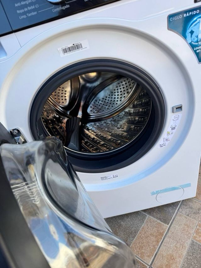 Lavasecadora Hisense