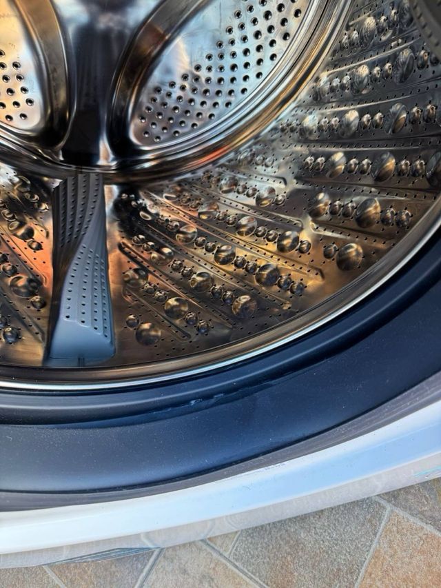 Lavasecadora Hisense