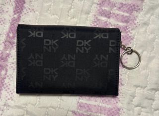 Monedero DKNY negro con llavero