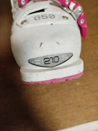 Botas de esquí infantiles blancas y rosas