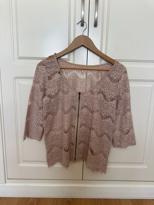 Camisa de encaje rosa ZARA