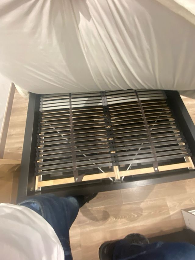 Cama Ikea MALM 140-200 com 4 gavetas e colchão