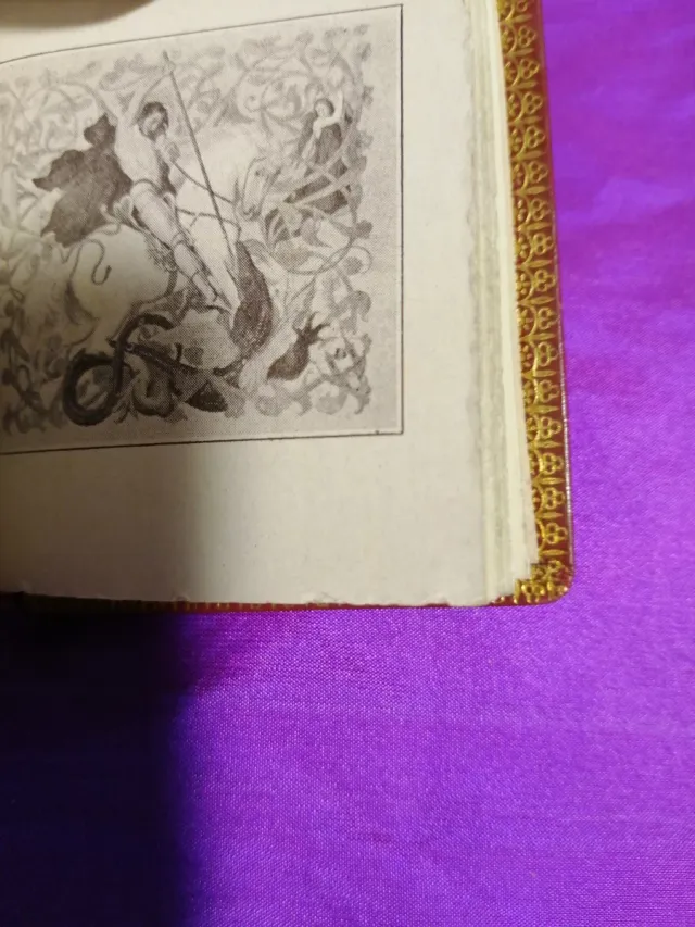 Libro miniatura Sant Jordi 1932.