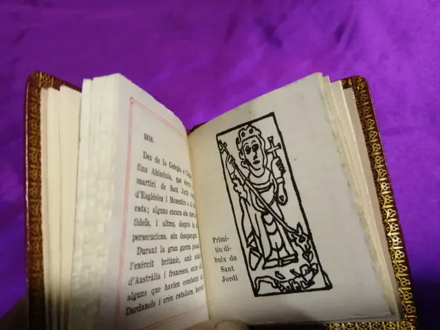 Libro miniatura Sant Jordi 1932.