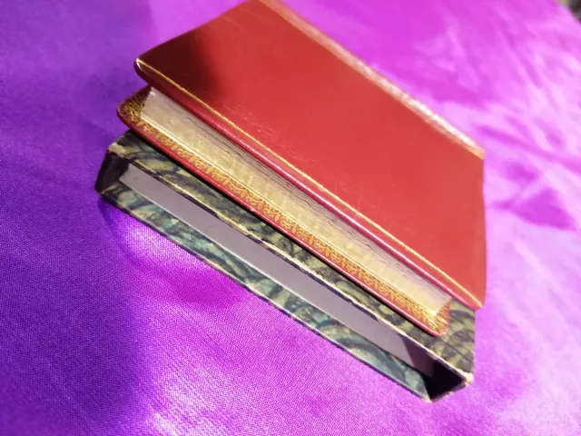 Libro miniatura Sant Jordi 1932.