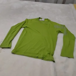 Conjunto camiseta y mallas hombre