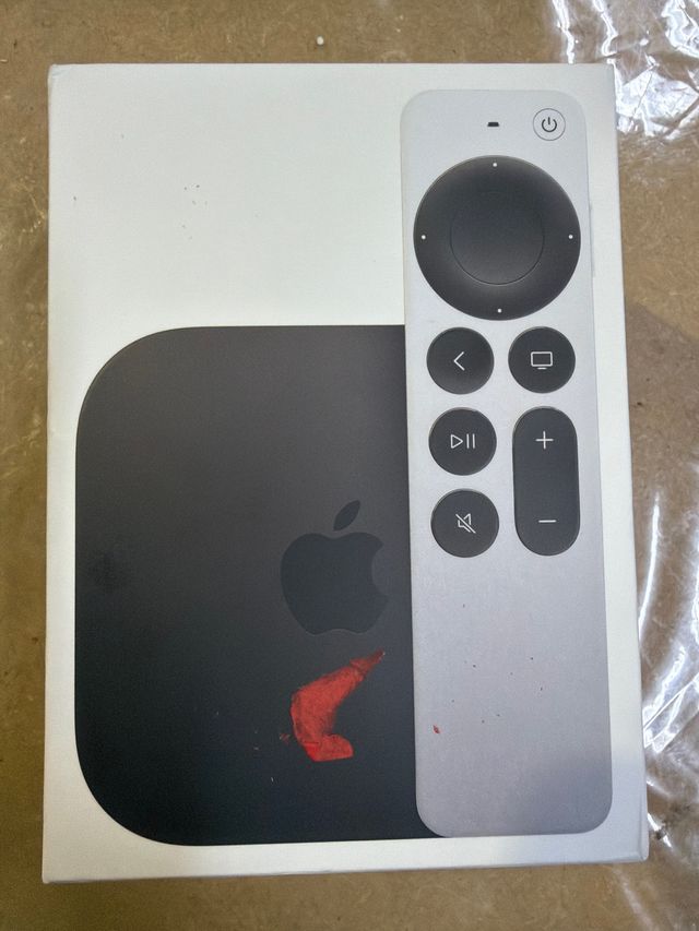 Apple TV 4K 128GB Wi-Fi + Ethernet sin mando