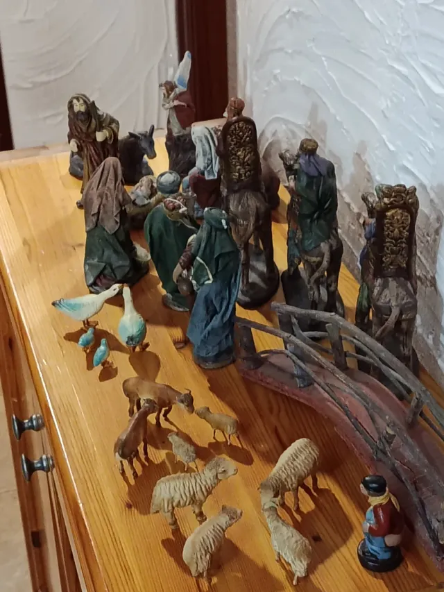 Figuras Belén Barro y Madera