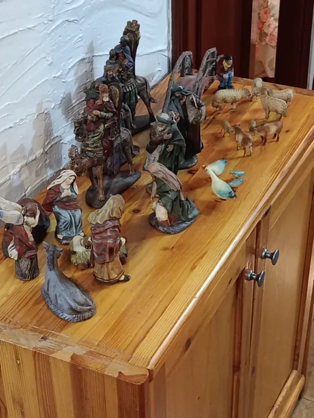 Figuras Belén Barro y Madera