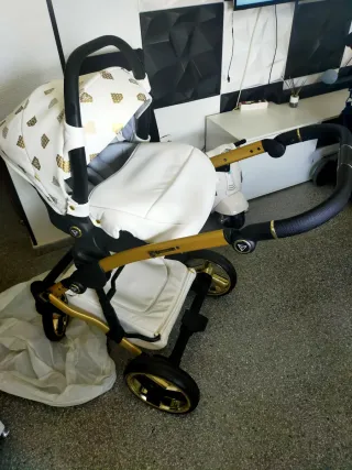 Carrito de bebé Junama Diamond blanco
