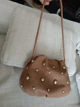 Bolso marron Salvador Bachiller Piel Tachuelas