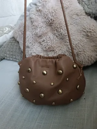 Bolso marron Salvador Bachiller Piel Tachuelas