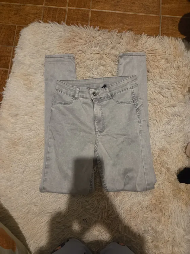 Pantalón gris Calzedonia Talla S