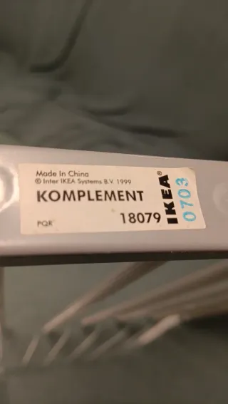 Appendiabiti estraibile in metallo