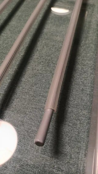 Appendiabiti estraibile in metallo