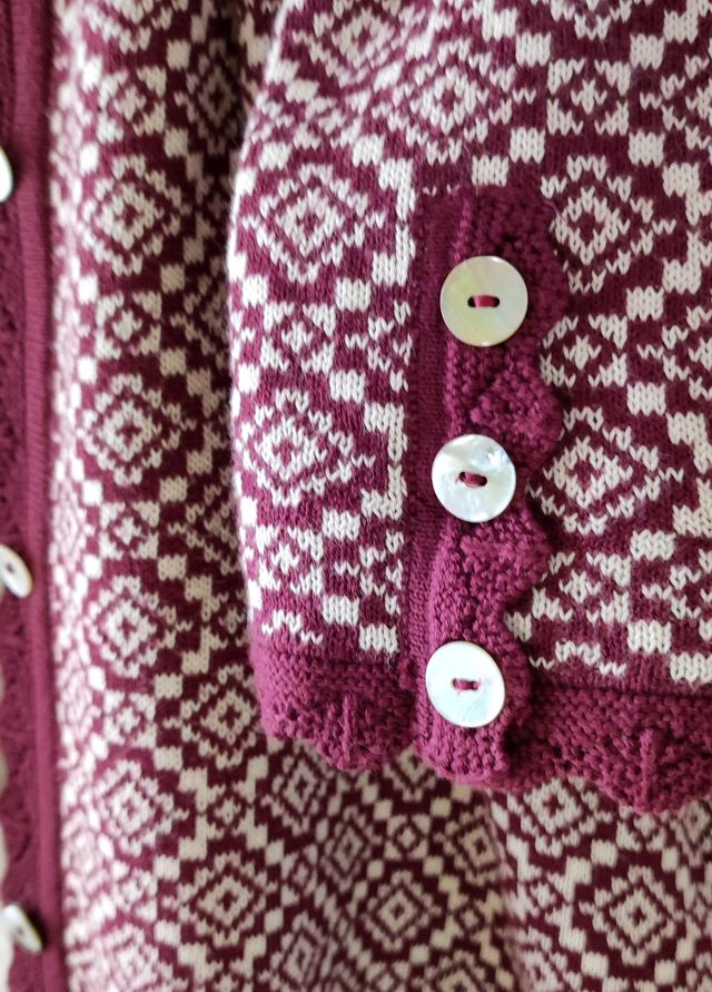 Rebeca/Cardigan Lã novo