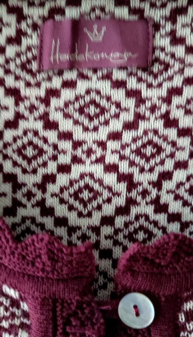 Rebeca/Cardigan Lã novo