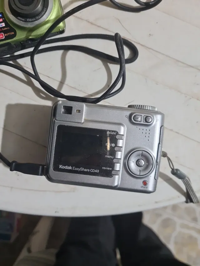 Lote Cámaras Digitales Kodak y Ray dac