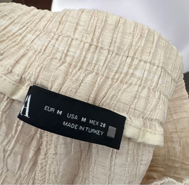 Traje pantalón Zara beige