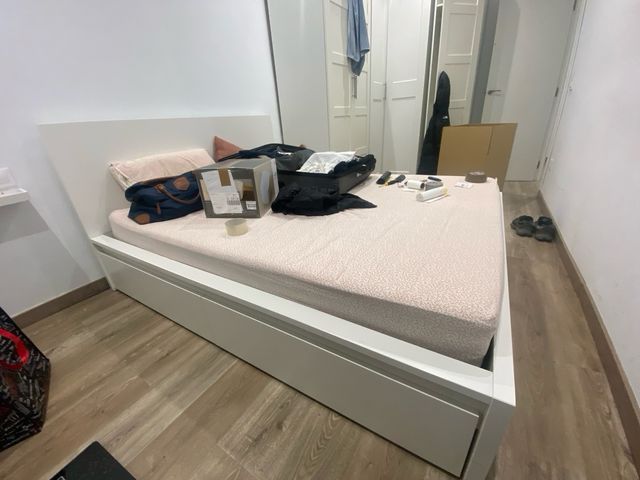 Cama MALM 160x200 com 4 gavetas