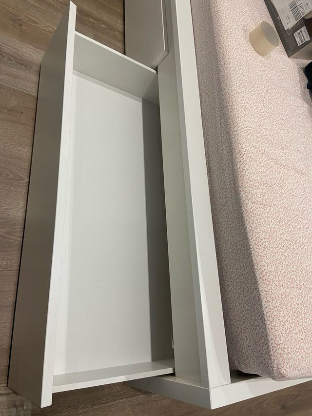 Cama MALM 160x200 com 4 gavetas