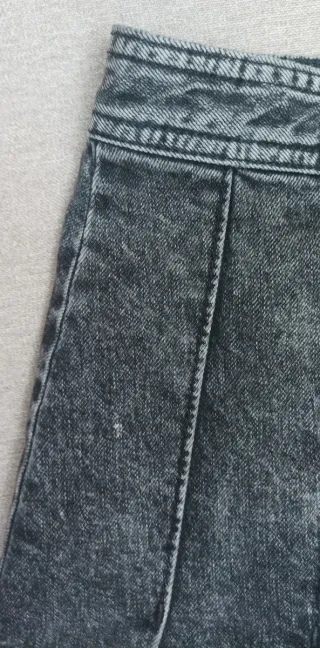 Falda mini Zara gris Talla XS