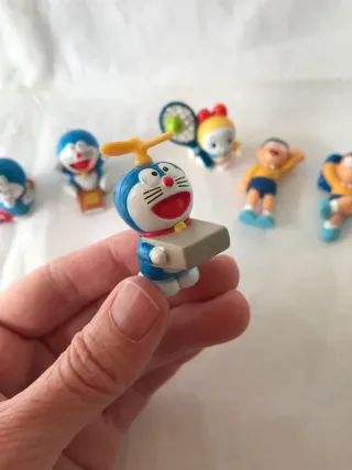 Figuras Doraemon Kinder Sorpresa