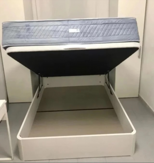 Letto Cama Cama con divani e materassi nuovi al miglior prezzo