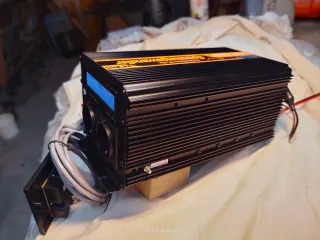 Inversor Edecoa 12V 1000W/2000W con display.