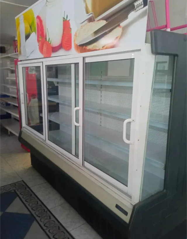 Frigorífico expositor Verdereca 3 puertas