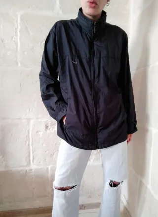 Giacca a vento Nike nera