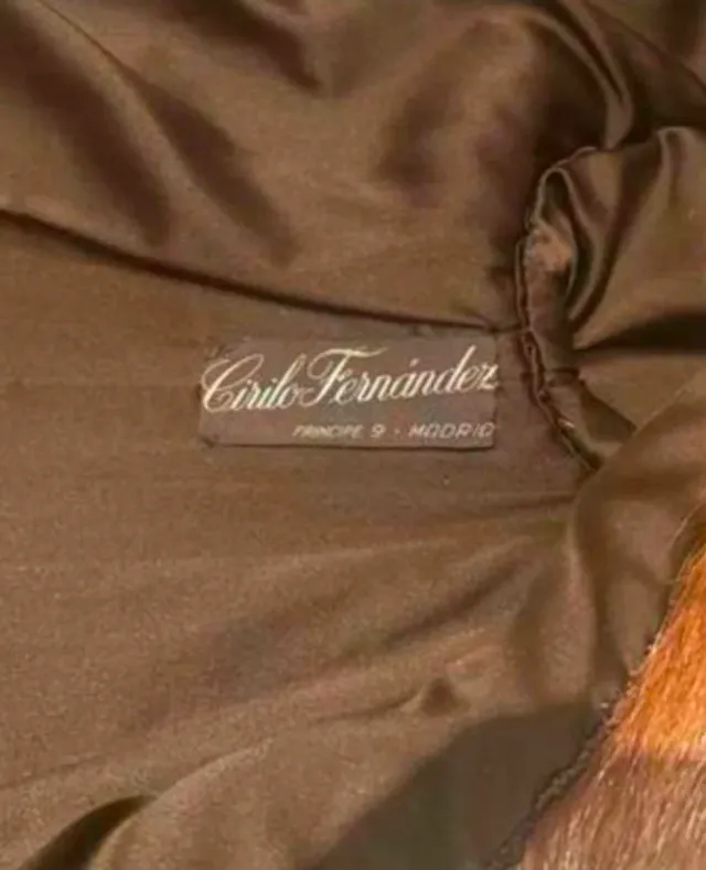 Abrigo Cirilo Fernández Marrón