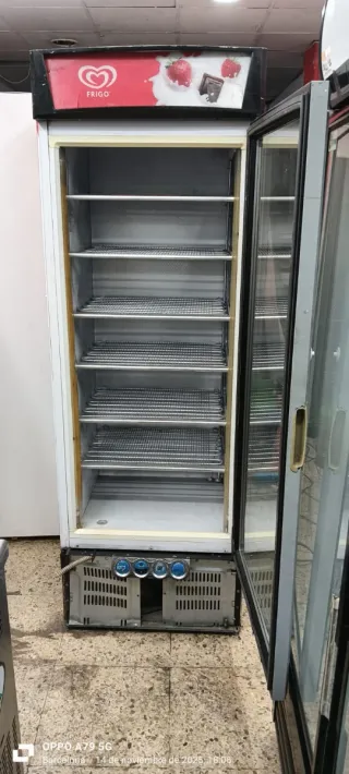 CONGELADOR COMERCIAL PUERTA DE CRISTAL