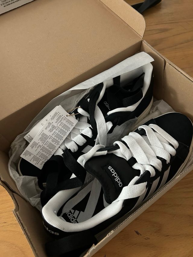 ADIDAS Grand Court Base 00s NUEVAS POR ESTRENAR