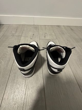 Nike Dunk High Panda