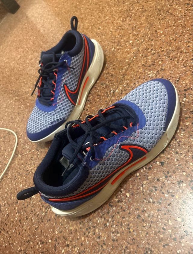 Zapatillas Nike Azul y Naranja