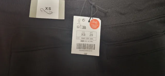 Pantalón niño 12 años, negro. Talla XS.