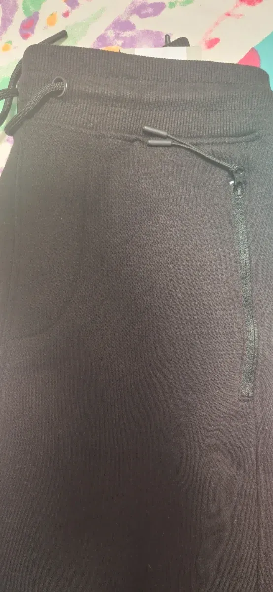 Pantalón niño 12 años, negro. Talla XS.