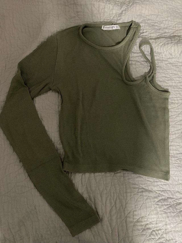 Top asimétrico verde