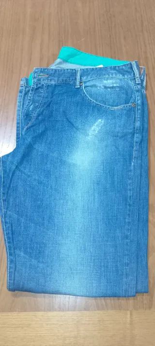9 Pantalones vaqueros azules en perfecto estado