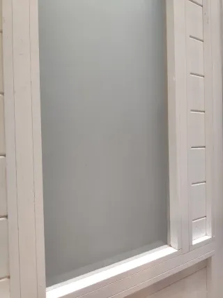 Puerta aluminio abatible