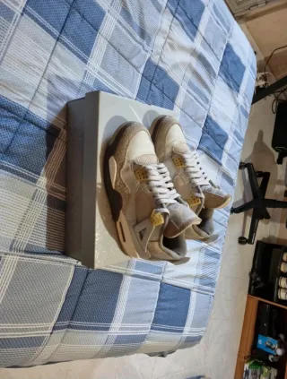 Air Jordan 4 Craft Photo Dust