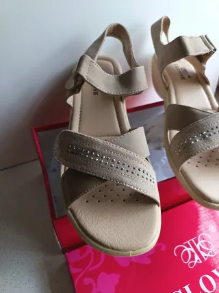 Zapatos abierto Clowse Beige Talla 40