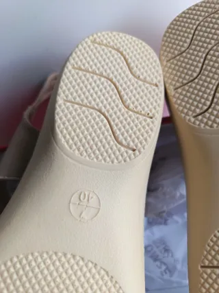 Zapatos abierto Clowse Beige Talla 40