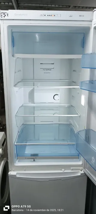 NEVERA COMBI BALAY NO FROST ENERGÍA A+