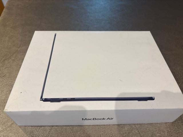 Caja MacBook Air